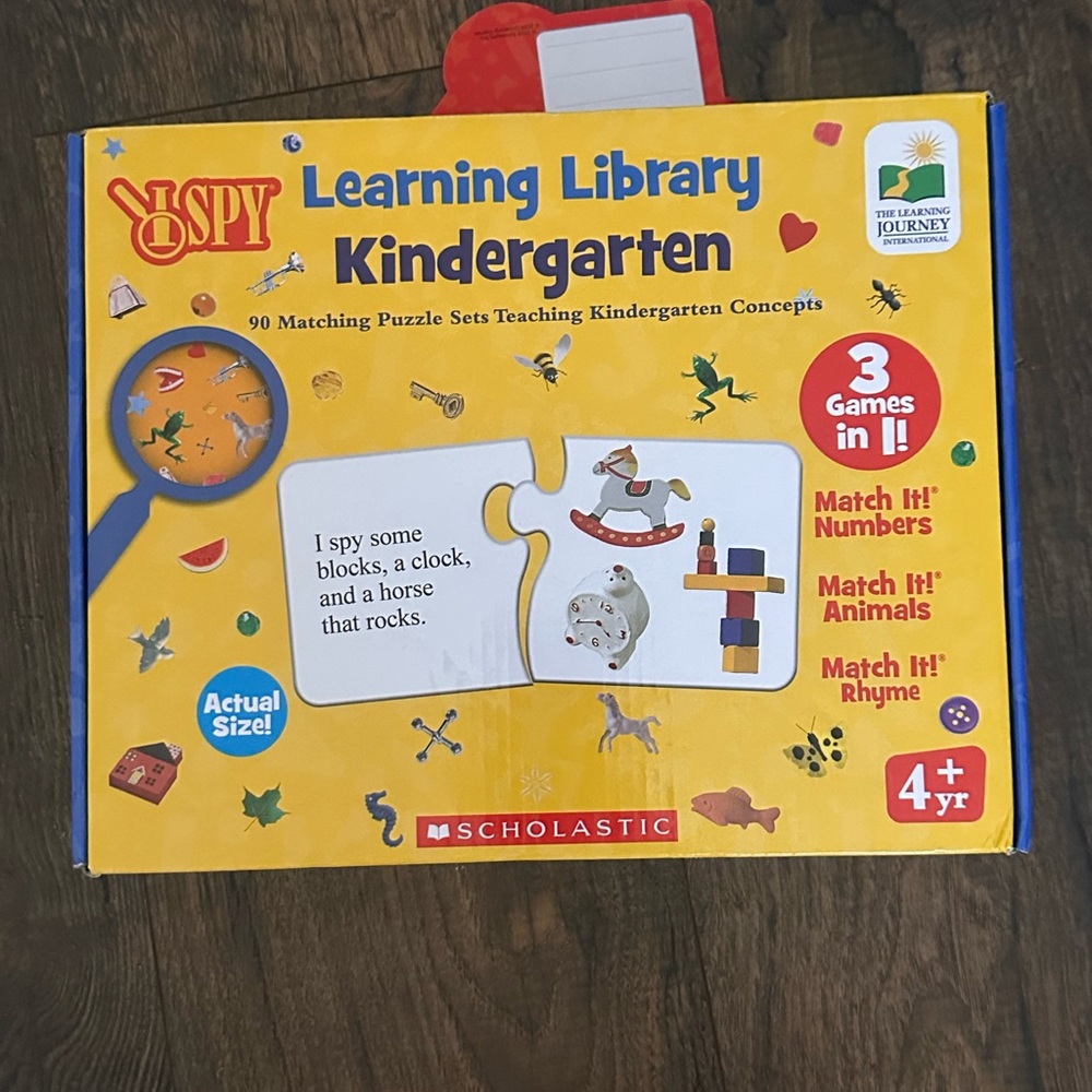 Scholastic I SPY Learning Library Kindergarten Matching Puzzle Set